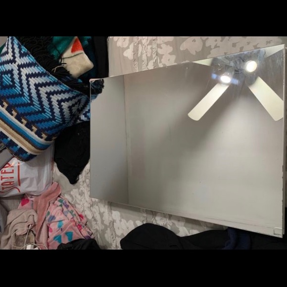 Vanity sliding mirror